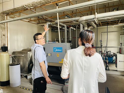 創(chuàng)新創(chuàng)業(yè)實(shí)驗(yàn)室圖