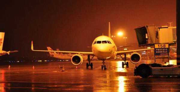 大雨影響航班起飛,下暴雨飛機能正常起飛嗎圖9