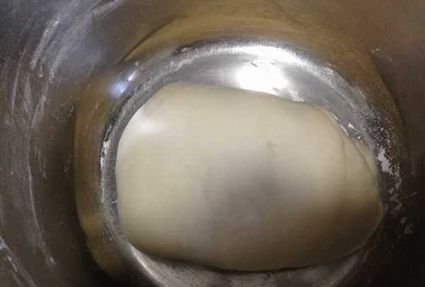 泡打粉酵母怎么混合用,泡打粉和酵母一起發(fā)面怎么放 比例圖6