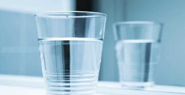 茶杯有異味怎么辦