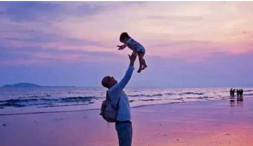 寫給爸爸的話暖心到哭,送給父親一句暖心的話簡短圖1