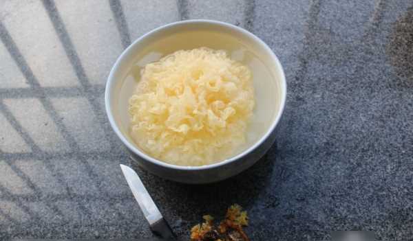 雪耳要浸泡多長時間,銀耳熬之前要泡多長時間圖7