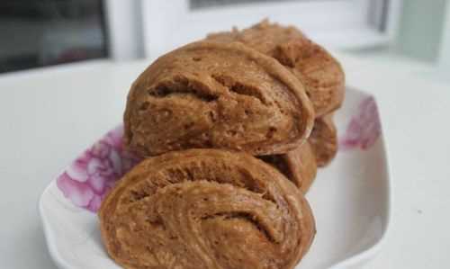 黑米饅頭的做法