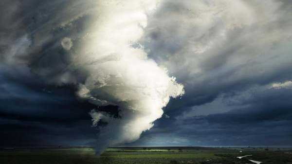 在野外遇到龍卷風(fēng)時(shí)應(yīng)該怎么辦,如果遇到龍卷風(fēng)應(yīng)該如何自救圖3