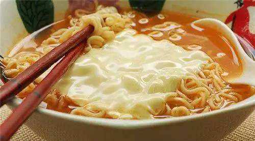 吃方便面有好處嗎