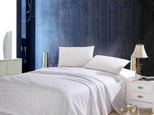 白床單發(fā)黃怎么清洗 告訴你五種清洗方法圖片