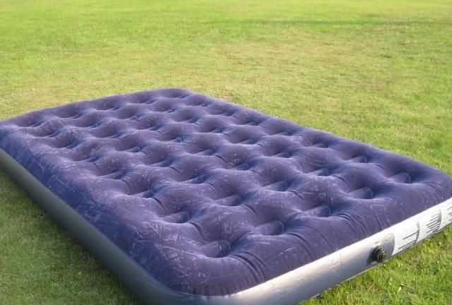 自動(dòng)充氣車載床墊的好處和壞處