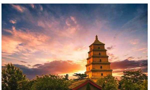 大雁塔位于我國(guó)哪個(gè)城市,大雁塔是哪個(gè)城市的建筑圖2