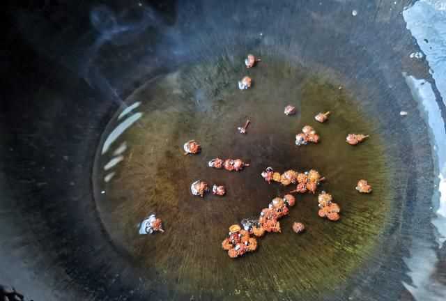 炒包菜絲怎么做好吃，口感極佳的清炒包菜絲怎么做好吃又簡單？圖11