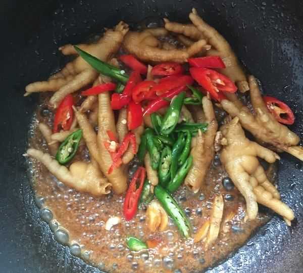 紅燒雞爪怎么做好吃,雞爪怎么炒做好吃又簡單易學(xué)圖11