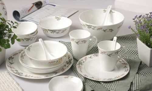 在餐館就餐時用開水燙一下碗筷能起到什么作用,餐廳就餐前用熱水燙一下碗筷可以嗎圖4