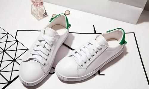 白鞋被84燒黃了怎么弄白，白鞋用了84和堿變紅了怎么辦？圖4