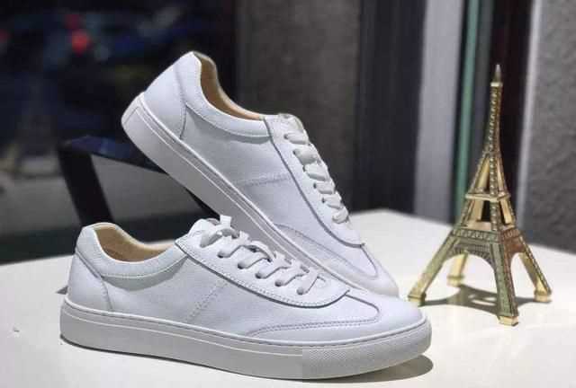 白鞋被84燒黃了怎么弄白，白鞋用了84和堿變紅了怎么辦？圖5