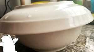 :兩個碗疊放在一起，竟卡住無法分離，怎么辦呢