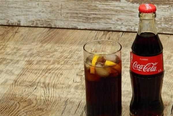 可樂(lè)打開過(guò)了七天還能喝嗎