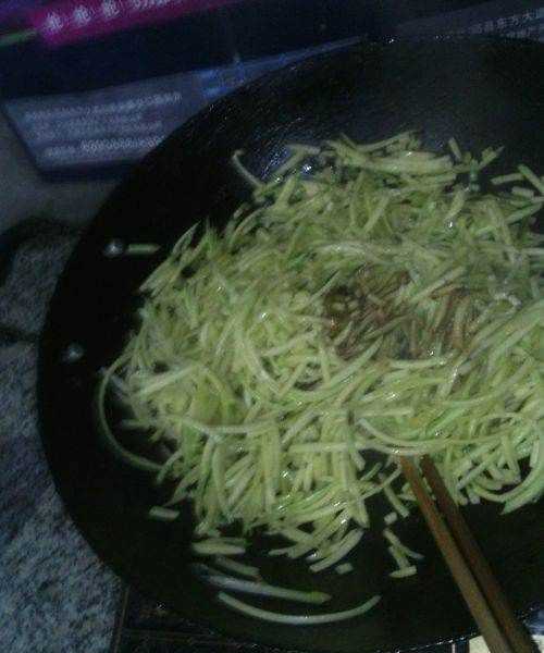 炒北瓜怎么做好吃,炒北瓜怎么做好吃法大全圖7