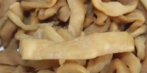 咸菜是什么菜做的,咸菜的腌制方法和配料圖1