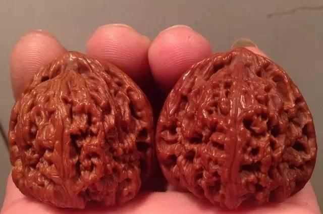 大核桃手串怎么盤變紅