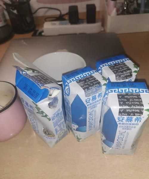 伊利老酸奶過(guò)期了還能吃嗎