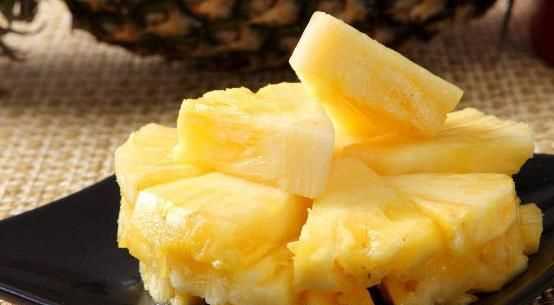 菠蘿要泡鹽水幾分鐘