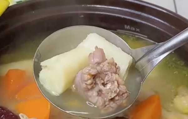 鴨子可以燉什么,老鴨子和什么燉最好圖1