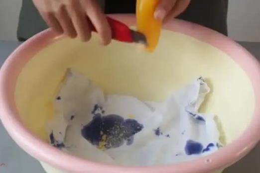 衣服染色怎么洗掉妙招