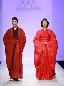 關(guān)于傳統(tǒng)服裝的詩句