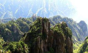 關(guān)于贊黃山的詩(shī)句