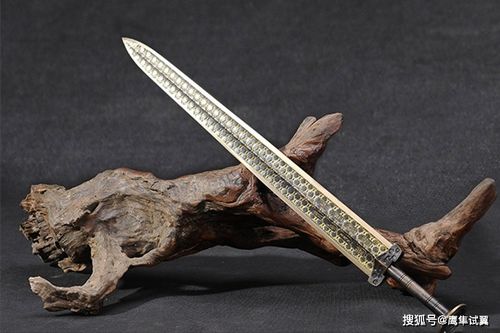 關(guān)于三國兵器的詩句