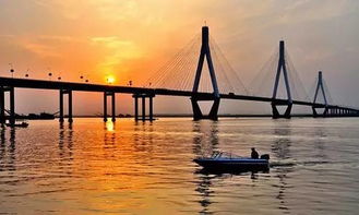 關(guān)于古跡的詩句洞庭湖