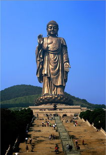 游靈山大佛作文開頭