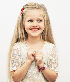 讓我幸福的一件事作文600字作文開(kāi)頭