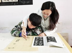 做最美麗校園人作文寫人