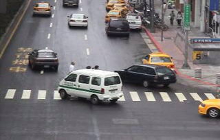 考試會車注意事項,窄路會車注意事項,夜間會車注意事項