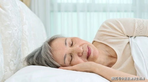 老年人手臂骨折后的注意事項,老年人骨折引注意事項,骨折拆石膏后注意事項