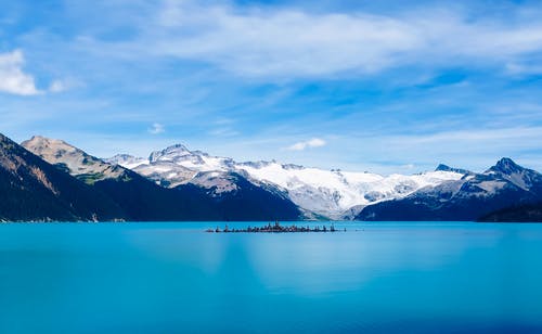 每周覺醒個守護(hù)靈男主陸昊小說無彈窗閱讀