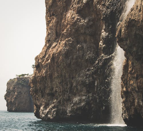 有關(guān)優(yōu)美文藝句子集錦68句 有關(guān)優(yōu)美文藝句子集錦68句